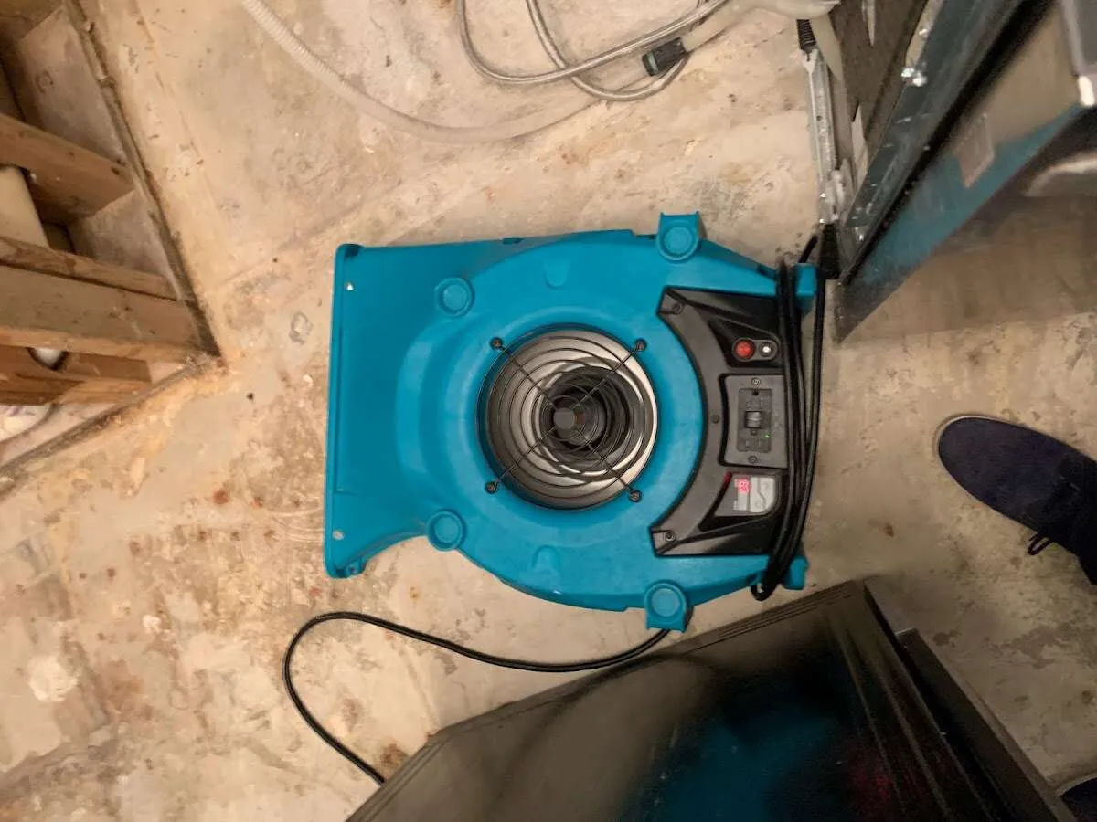 Air mover drying equipment for Fire & Smoke Damage Restoration in Gig Harbor